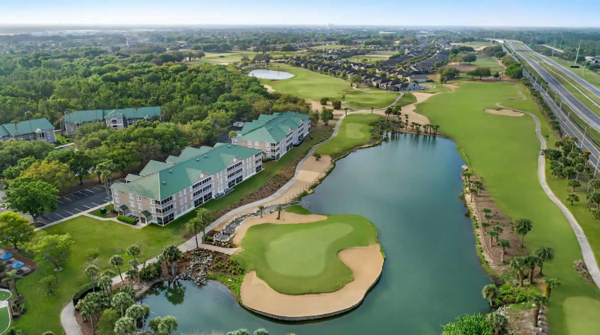 Golf course view at Hilton Vacation Club Mystic Dunes Orlando
